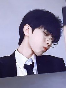 蔡徐坤：重生之蔡爷的公主殿下（双重生）