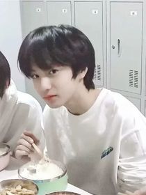 黔
