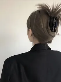 文案：淋湿de小熊