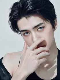 EXO：男主反而穿越了