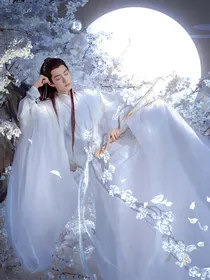 玉骨遥：青灯游