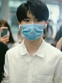 马嘉祺：商业联姻