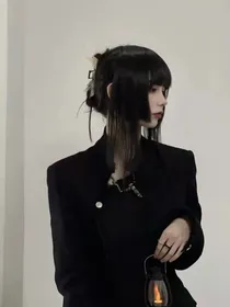 在188ABO世界里当女总裁的我又被撒狗粮了
