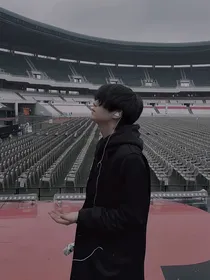 闵玧其：我和音乐你选谁（我结）