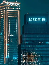 时代峰峻：小师妹很甜