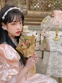快穿女配之想上位的绿茶妹妹