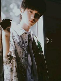 严浩翔：小屁孩儿