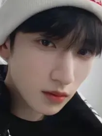 严浩翔：翔你的每一天
