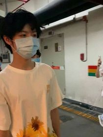 姐姐忍一下