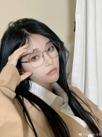 王奕的闪婚夫人