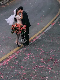 住在对面的男人