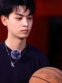 邻居竟是自己的偶像