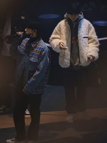 玫瑰盛起