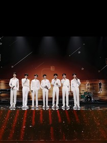 TNT：八个世界