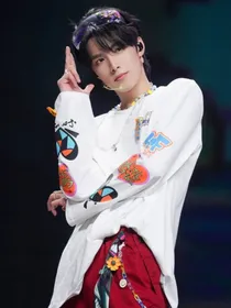 All你：TNT之师妹别跑