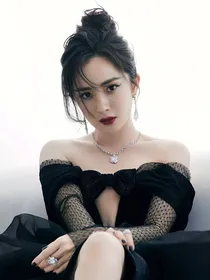 杨幂：谁让我当红（娱乐圈）