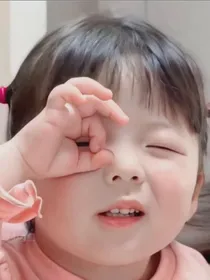 八个哥哥的万人迷小奶团