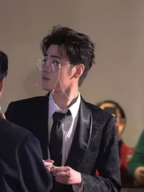 张云雷：携着系统意外成为我角儿老婆