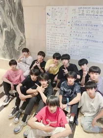 TF家族三代：团欺变团宠的日常