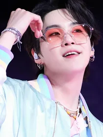 BTS：我被鬼包围啦！！