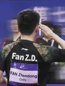 国乒：一口吃七碗