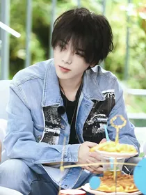 华晨宇，喜欢你不是三分钟热度