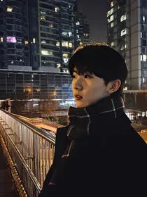 马嘉祺：看清楚我不是他