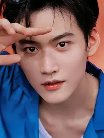 周柯宇：狐狸与白兔？