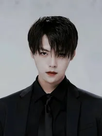 韩娱：十年人间