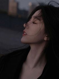 就装作不认识