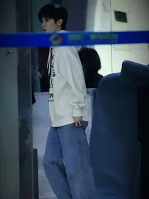 马嘉祺：陪你很久