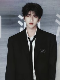 蔡徐坤：凋零的玫瑰