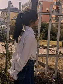 气宇轩昂配佳人