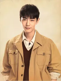 梦中的那片海：晚叶逢生春