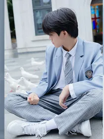 张极：唯物可知论