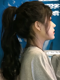 洛雅……