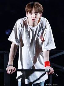 BTS：暖夏-d385