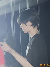 TNT—张真源免费送妹妹