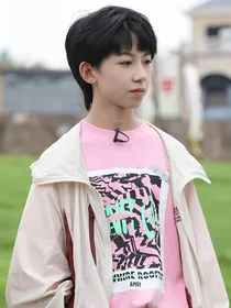 杨博文：我才不要当你哥