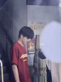 张极：写给你的歌