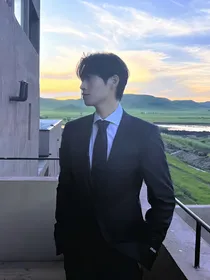孟宴辰，看看我吧