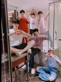 TF三代：烦人的团宠
