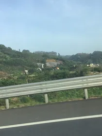 江允