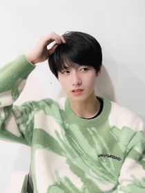 炮灰女配穿书后就飘了
