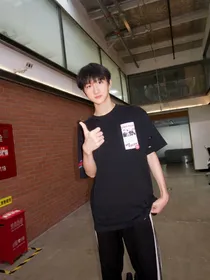TF家族三代：出道战（鑫鑫闪朔）
