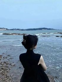 厉傅慎的教师女友