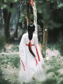 云之羽：春舟泯竹意