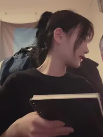 成为小偶像后