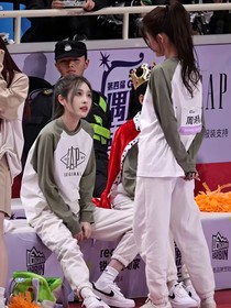 大佬，你马甲要掉了