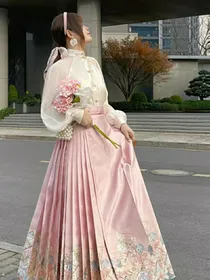 当严莉莉穿越kpl